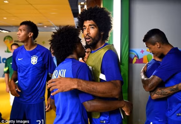 Cực sốc: "Xe tăng" Đức "nghiền nát" chủ nhà Brazil 7-1 ảnh 12