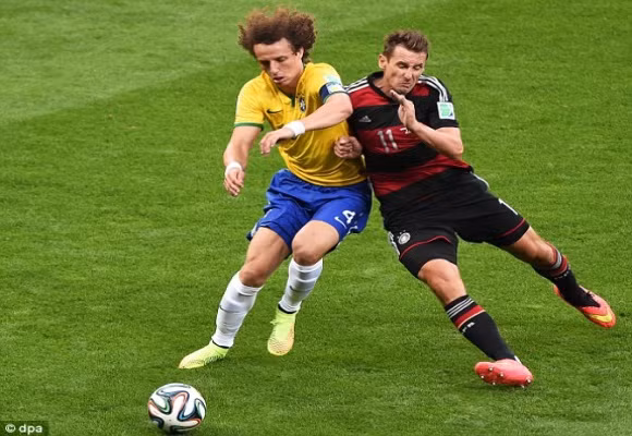 Cực sốc: "Xe tăng" Đức "nghiền nát" chủ nhà Brazil 7-1 ảnh 2