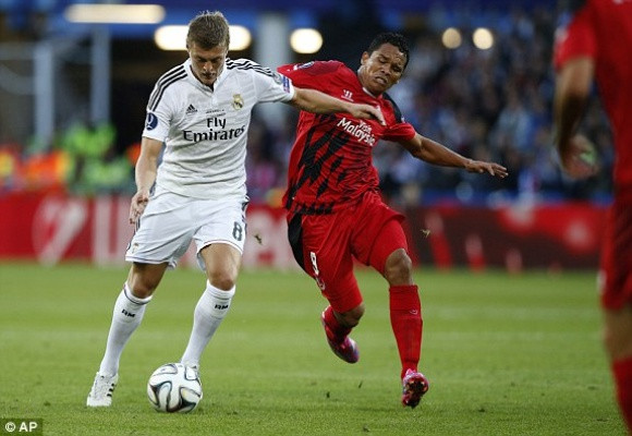 Ronaldo lập cú đúp trong ngày “dải ngân hà” tỏa sáng ảnh 2 Ronaldo lập cú đúp trong ngày “dải ngân hà” tỏa sáng ảnh 2