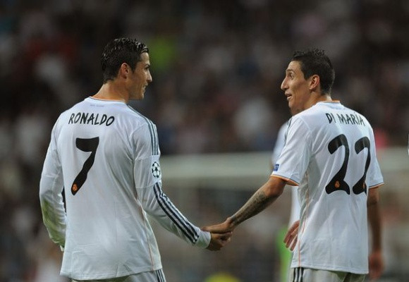 Sốc: Ronaldo “phá đám” M.U trong thương vụ chiêu mộ Di Maria ảnh 1