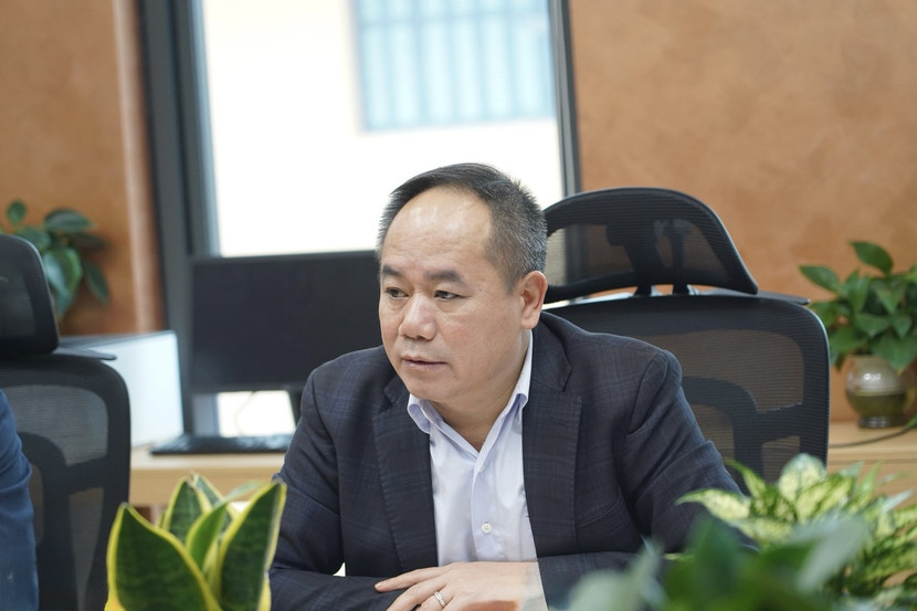 Trung tướng Nguyễn Thanh Tùng, Giám đốc CATP Hà Nội phát biểu tại buổi làm việc.