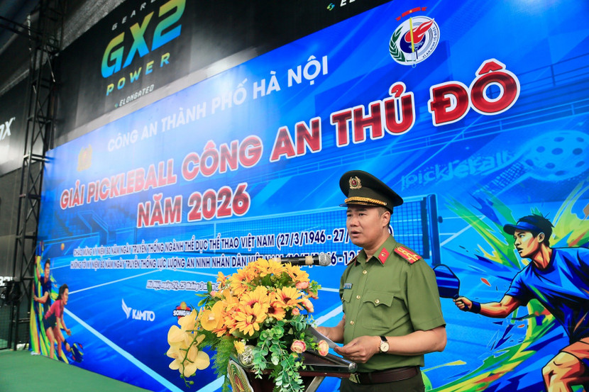 Đại tá Nguyễn Ngọc Quyền, Phó Giám đốc Công an thành phố Hà Nội phát biểu khai mạc giải đấu