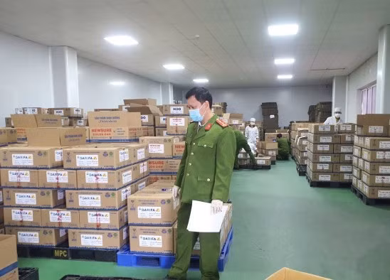 Sữa giả bị Cơ quan Công an thu giữ.