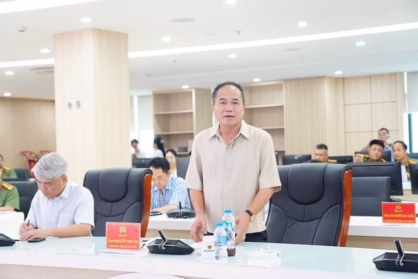 Trung tướng Nguyễn Thanh Tùng, Giám đốc CATP Hà Nội phát biểu kết luận hội nghị.