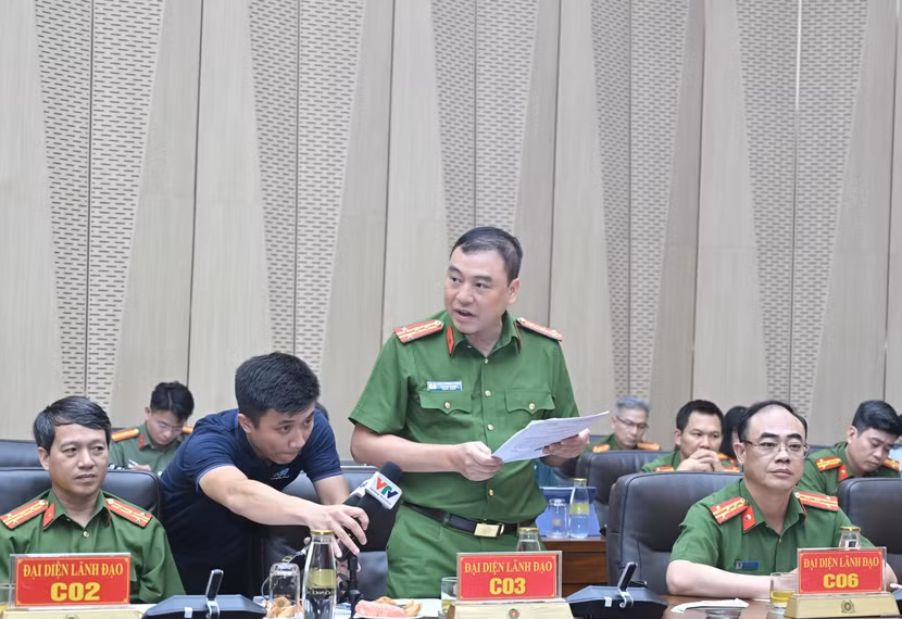 Đại tá Phạm Trường Giang, Phó Cục trưởng Cục Cảnh sát điều tra tội phạm về kinh tế, tham nhũng, buôn lậu, Bộ Công an phát biểu tại Họp báo.