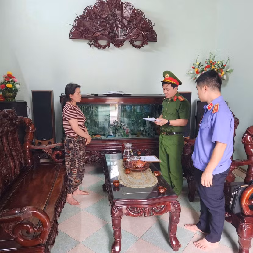 Cơ quan Cảnh sát điều tra – Công an tỉnh Hưng Yên tiến hành khởi tố bị can đối với Phạm Thị Bích Ngọc