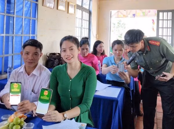 Công an TPHCM triển khai cao điểm tổng rà soát, thống kê, đấu tranh làm sạch địa bàn ảnh 7