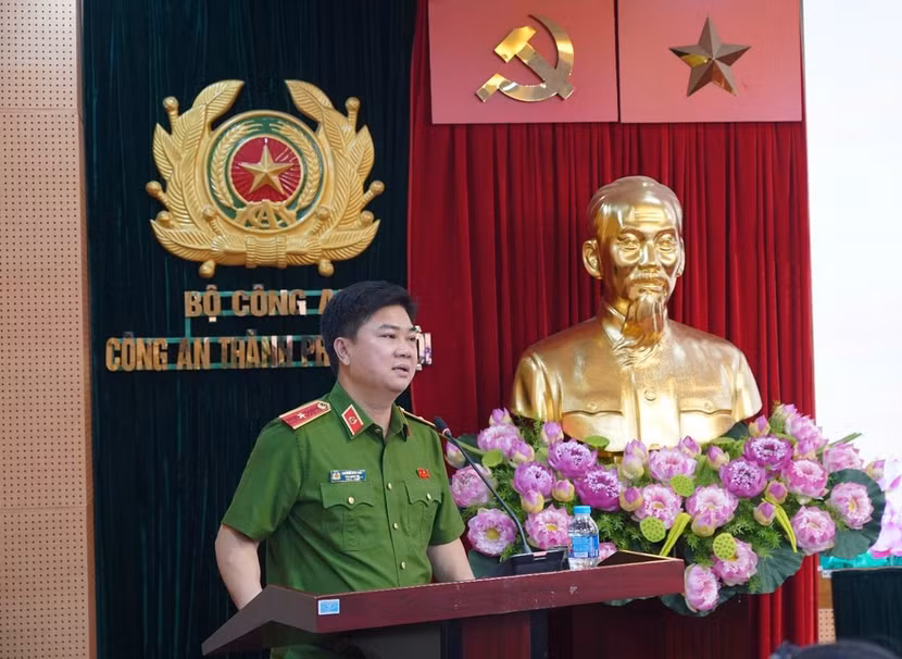 Thiếu tướng Dương Đức Hải, Ủy viên Ban Thường vụ Đảng ủy, Phó Giám đốc CATP, Đại biểu Quốc hội khóa XVI phát biểu chỉ đạo