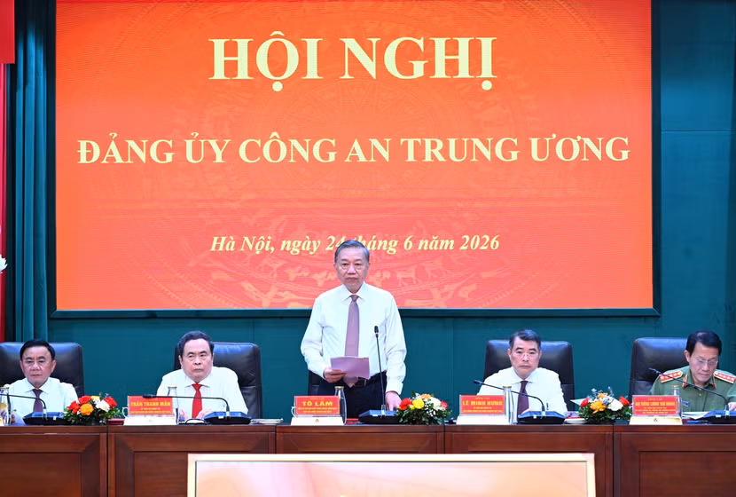 Tổng Bí thư, Chủ tịch nước Tô Lâm phát biểu chỉ đạo tại Hội nghị.