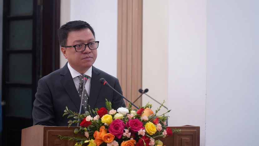 Ông Lê Quốc Minh - Ủy viên Trung ương Đảng, Phó Trưởng Ban Tuyên giáo và Dân vận Trung ương, Tổng Biên tập Báo Nhân Dân, Chủ tịch Hội Nhà báo Việt Nam phát biểu.