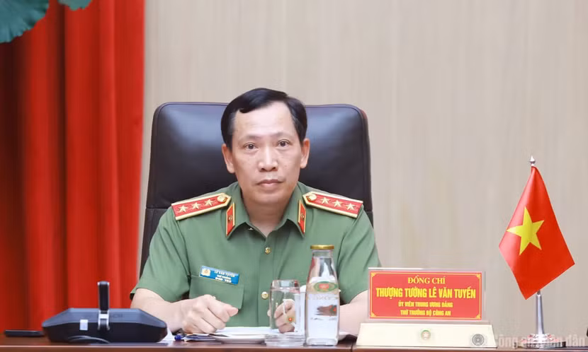 Công an nhân dân Việt Nam luôn sẵn sàng có mặt khi bạn bè quốc tế cần sự sẻ chia ảnh 2