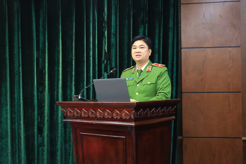 Thiếu tướng Dương Đức Hải, Phó Giám đốc CATP phát biểu khai mạc buổi tập huấn