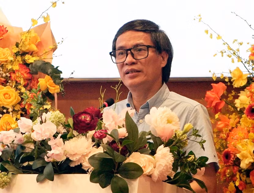 PGS.TS Đồng Văn Hệ, Giám đốc Trung tâm Điều phối quốc gia về ghép bộ phận cơ thể người.