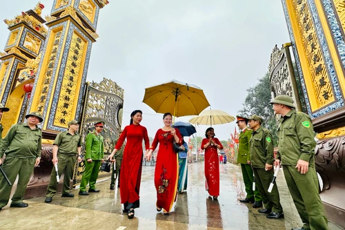 Giữ trọn niềm vui cho nhân dân du xuân