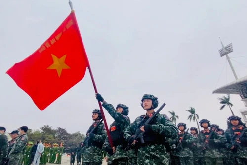 Các khối diễu hành sẵn sàng chuẩn bị sơ duyệt bảo vệ Đại hội Đảng