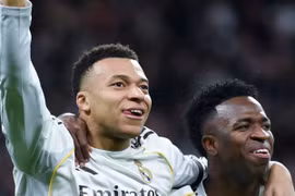 Mbappe chạm kỷ lục, sánh ngang Ronaldo ở Champions League