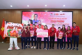 Thi đấu kiên cường vì màu cờ sắc áo, ĐT nữ Việt Nam nhận thưởng nửa tỷ đồng từ Acecook