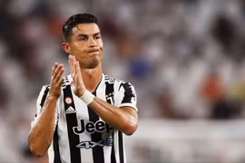 Ronaldo thắng kiện Juventus