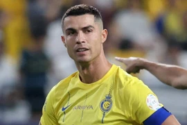 Ronaldo im tiếng, Al Nassr đứt mạch bất bại