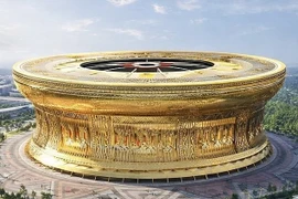 SVĐ lớn nhất thế giới của Việt Nam được báo Anh ví "gấp đôi sân Old Trafford"