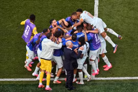 Pháp lần thứ ba liên tiếp vào bán kết World Cup