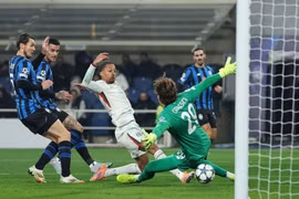 Chelsea sụp đổ trên đất Ý: Thua ngược Atalanta giữa lúc cần điểm nhất