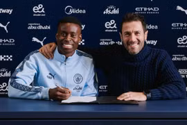 Cựu hậu vệ Chelsea trở thành mảnh ghép mới cho hàng thủ Man City