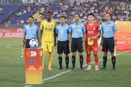 Sau trận hòa SLNA, Thể Công Viettel có động thái mạnh mẽ về vấn đề trọng tài