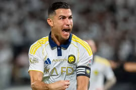 Ronaldo chạm mốc 100 bàn tại Saudi Pro League, lập kỳ tích hiếm có