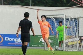 Xứng danh 'ngựa ô', THPT Chúc Động lầm lũi tiến vào tứ kết