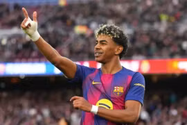 Yamal lập hattrick, Barca tạm bứt lên Real Madrid