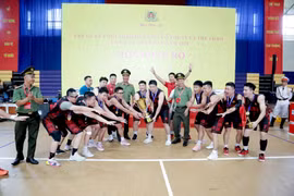 Đoàn CATP Hà Nội giành 2 Huy chương Vàng, lần đầu vô địch bóng rổ CAND