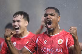 Vinh quang của Công an Hà Nội FC và giá trị đẹp nhất của bóng đá