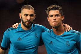 Benzema gia nhập đội bóng kình địch của Ronaldo