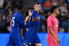 Chelsea thoát thua đội bóng mạnh nhất Malaysia