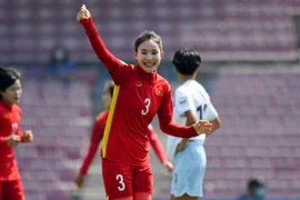 AFC vinh danh trung vệ số 1 Việt Nam