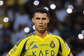 Ronaldo bất mãn khiến Al Nassr 'dậy sóng'