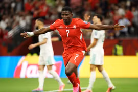 Thụy Sĩ hẹn gặp Colombia hoặc Ghana ở vòng 1/8