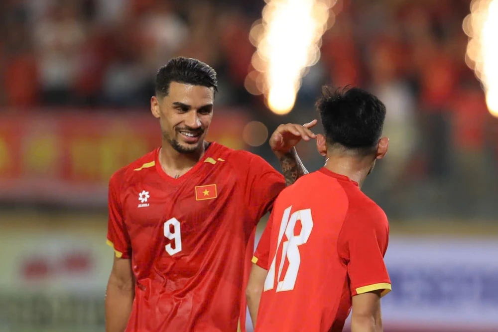 Ngọn lửa mới đầy hứng khởi mang tên Hoàng Hên ở ĐT Việt Nam