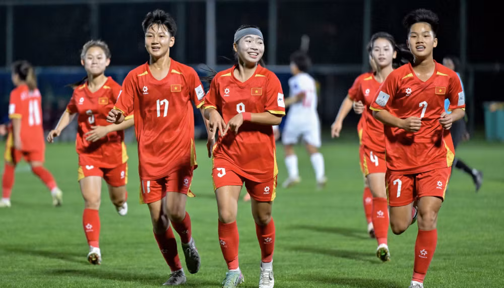 Các cô gái Việt Nam xuất sắc vào tứ kết giải U17 châu Á