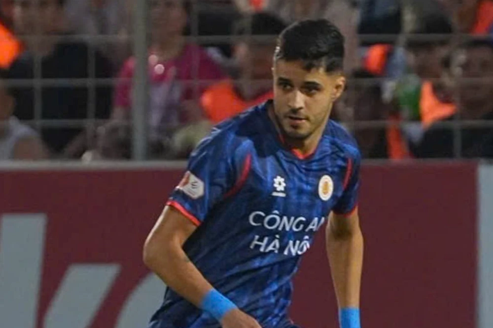 Thắng trận đá bù, Công an Hà Nội FC củng cố ngôi đầu V-League