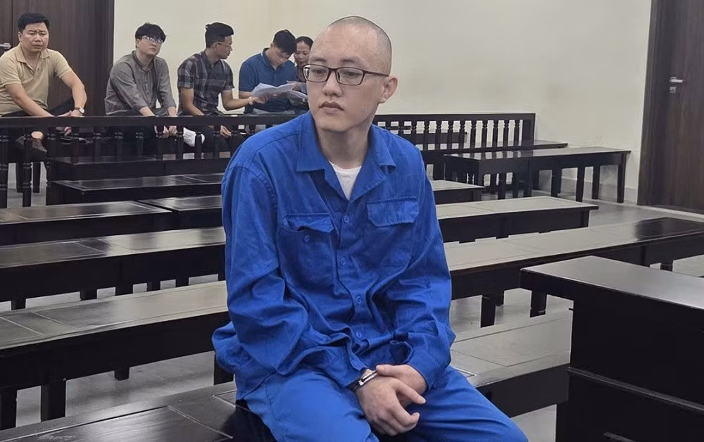 Lừa đảo chiếm đoạt nhiều xe ô tô 