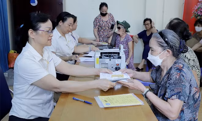 Điều chỉnh lương hưu liên tục, thu hẹp khoảng cách chênh lệch của người có mức hưởng thấp