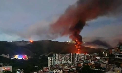 Nga kêu gọi đối thoại tìm giải pháp cho tình hình Venezuela - Mỹ