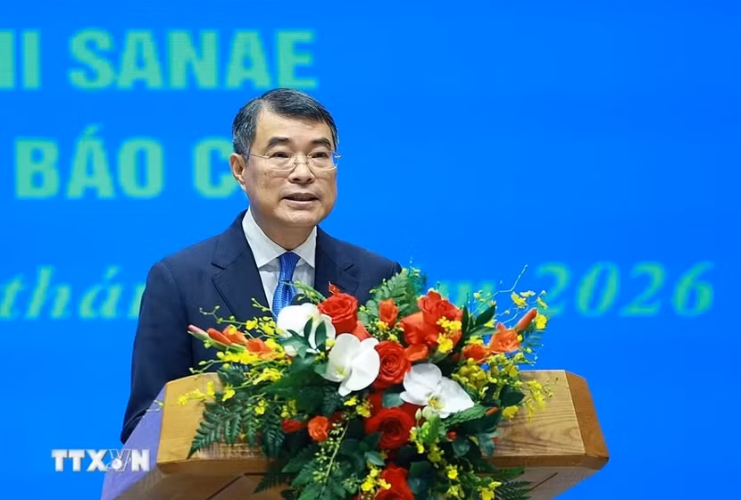 thu-tuong-le-minh-hung-va-thu-tuong-nhat-ban-takaichi-sanae-gap-go-bao-chi-3.jpg