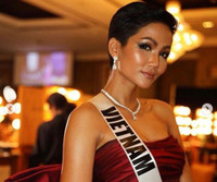 [ẢNH] Kỳ tích: Đại diện Việt Nam lần đầu lọt top 5 Hoa hậu Hoàn vũ Thế giới