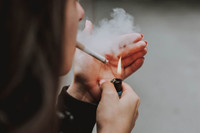 [ẢNH] Những thói quen sinh hoạt dẫn đến ung thư mà bạn nên biết