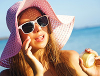 [ẢNH] Những quan niệm sai lầm nhiều người mắc phải khi sử dụng kem chống nắng