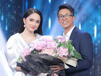 [ẢNH] Loạt ảnh tình tứ của Hương Giang Idol bên tình mới Matt Liu sau chương trình ‘Người ấy là ai’