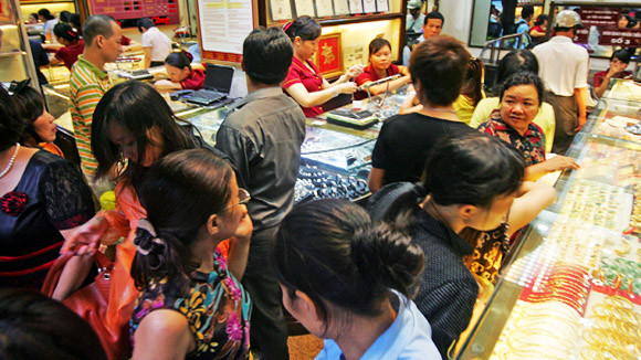 Giá vàng “bốc hơi” thêm hơn 2 triệu đồng/lượng ảnh 1